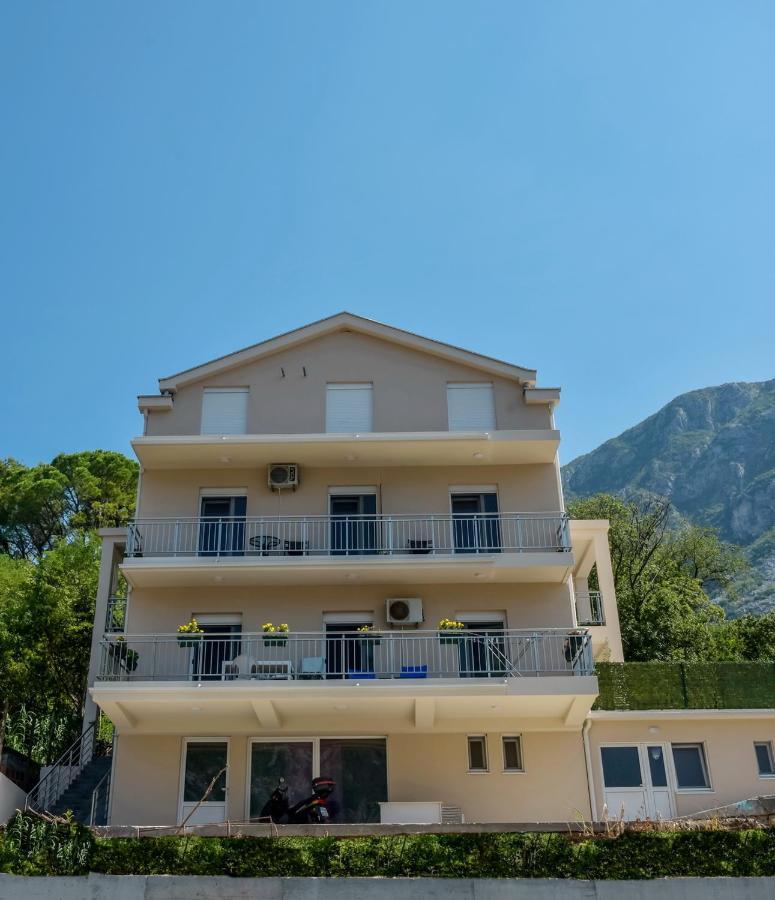 Java Apartments دوبروتا المظهر الخارجي الصورة